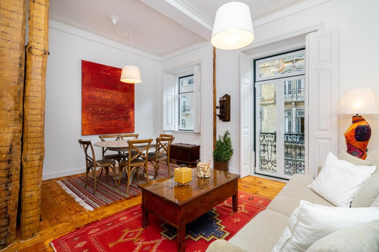 4 Bedroom Apartment On The City Center Lisbon Exterior photo