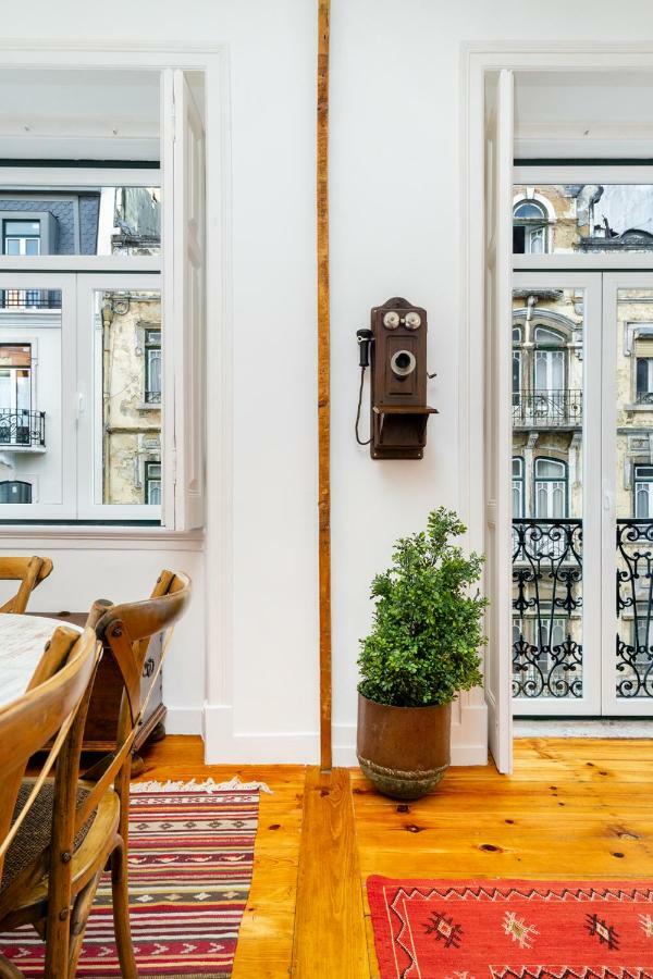 4 Bedroom Apartment On The City Center Lisbon Exterior photo